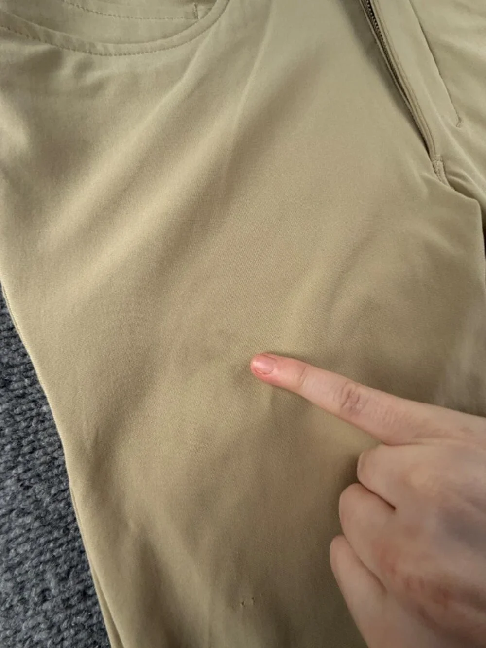 Lululemon Beige Stretch Pants Men Performance Size 28 Pockets Casual ACTL 29X30